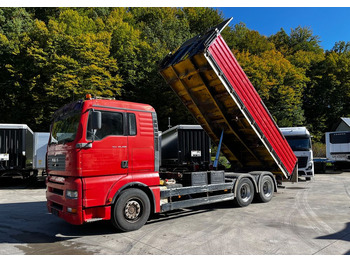 Самосвал MAN TGA 26.480