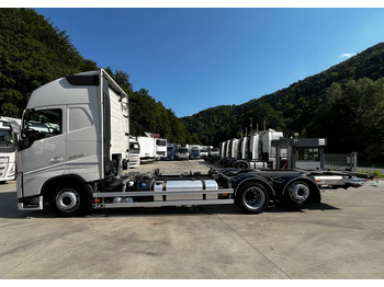 Volvo FH500 BDF 6x2 // Dolny zaczep // Euro 6 motor ! // New Face // XXL Cab // в лизинг Volvo FH500 BDF 6x2 // Dolny zaczep // Euro 6 motor ! // New Face // XXL Cab //: фото 3 Volvo FH500 BDF 6x2 // Dolny zaczep // Euro 6 motor ! // New Face // XXL Cab // в лизинг Volvo FH500 BDF 6x2 // Dolny zaczep // Euro 6 motor ! // New Face // XXL Cab //: фото 3