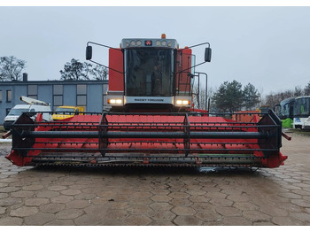 Зерноуборочный комбайн MASSEY FERGUSON