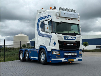 Тягач SCANIA R 450
