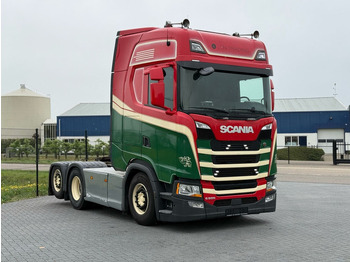 Тягач SCANIA S 500