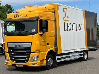 Грузовик с закрытым кузовом DAF XF 440