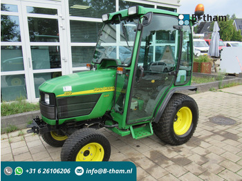 Трактор JOHN DEERE
