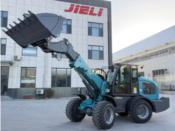 Телескопический фронтальный погрузчик