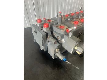 Гидравлика Liebherr A904C Li / A904C Li EDC: фото 3 Гидравлика Liebherr A904C Li / A904C Li EDC: фото 3