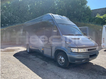 Микроавтобус IVECO Daily