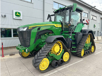 Трактор JOHN DEERE