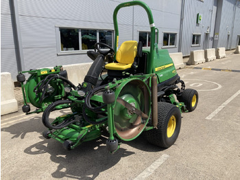 Газонокосилка JOHN DEERE