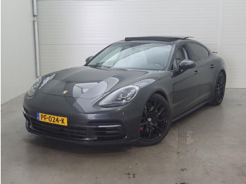 Хэтчбек PORSCHE