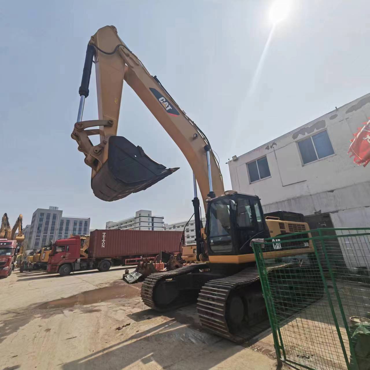 Гусеничный экскаватор CATERPILLAR 345D: фото 2