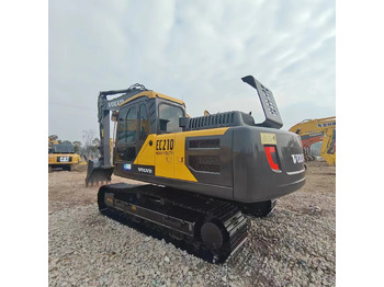 Гусеничный экскаватор VOLVO EC210: фото 3