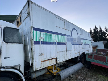 Грузовик для перевозки животных 1971 Volvo F85 Livestock Transporter: фото 4 Грузовик для перевозки животных 1971 Volvo F85 Livestock Transporter: фото 4