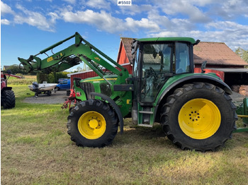 Трактор JOHN DEERE 6220