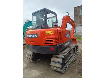 Мини-экскаватор DOOSAN DH60-7: фото 3 Мини-экскаватор DOOSAN DH60-7: фото 3