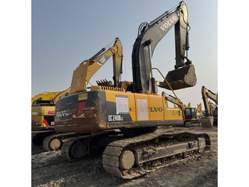 Гусеничный экскаватор VOLVO EC240BLC