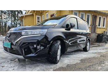 Легковой автомобиль NISSAN