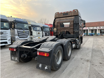 Тягач FAW J6P: фото 4 Тягач FAW J6P: фото 4