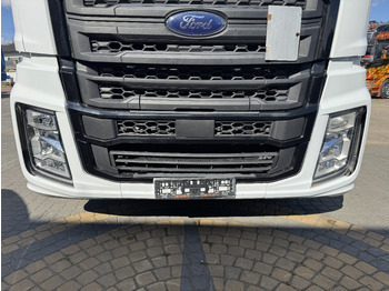 Бампер FORD