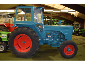 Трактор HANOMAG