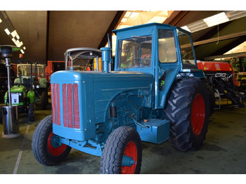 Трактор HANOMAG