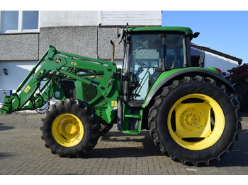 Трактор JOHN DEERE 6220