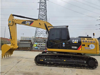 Гусеничный экскаватор CATERPILLAR 320D2