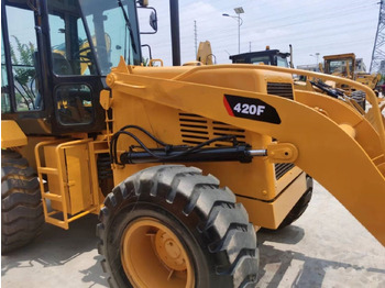 Экскаватор-погрузчик CATERPILLAR 420F