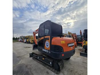 Мини-экскаватор DOOSAN DH60-7: фото 4 Мини-экскаватор DOOSAN DH60-7: фото 4