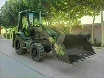 Экскаватор-погрузчик JCB 3CX