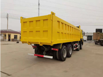 Самосвал SINOTRUK HOWO