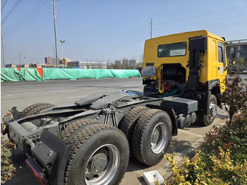 Тягач SINOTRUK HOWO