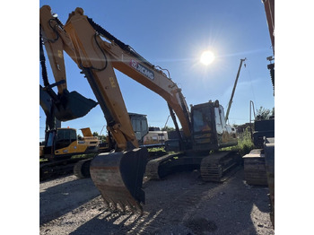 Гусеничный экскаватор XCMG XE215DA: фото 3 Гусеничный экскаватор XCMG XE215DA: фото 3