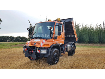 Самосвал UNIMOG U400