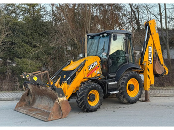 Экскаватор-погрузчик JCB 3CX
