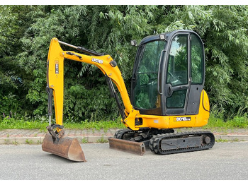 Мини-экскаватор JCB 8018