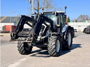 Трактор Valtra N104 Hitech5 met voorlader 4700 uur!: фото 5