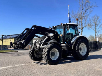 Трактор Valtra N104 Hitech5 met voorlader 4700 uur!: фото 3