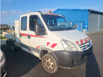 Малотоннажный самосвал IVECO Daily 35c12