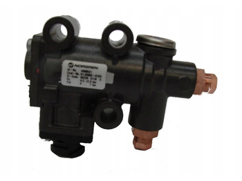 Глушитель/ Выхлопная система MAN TGA