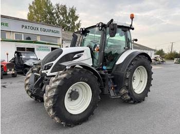 Трактор VALTRA N174