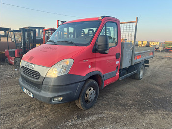 Малотоннажный самосвал IVECO Daily