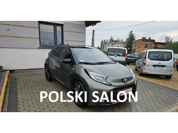 Хэтчбек TOYOTA