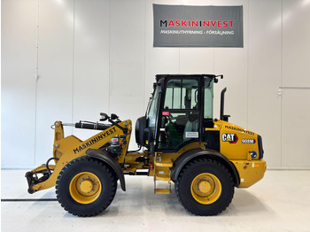 Колёсный погрузчик CATERPILLAR 908M