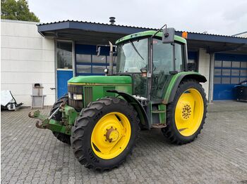 Трактор JOHN DEERE 6300