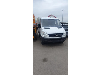 Тентованный фургон MERCEDES-BENZ Sprinter 213