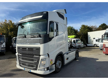 Тягач VOLVO FH 500