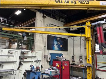 Кран DEMAG