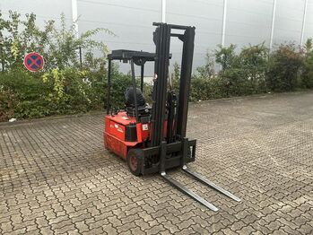 Вилочный погрузчик LINDE E15