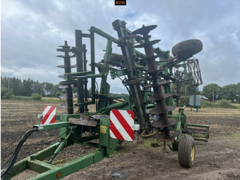 Техника для обработки почвы JOHN DEERE