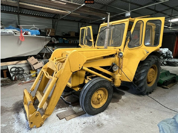 Трактор MASSEY FERGUSON 200 series